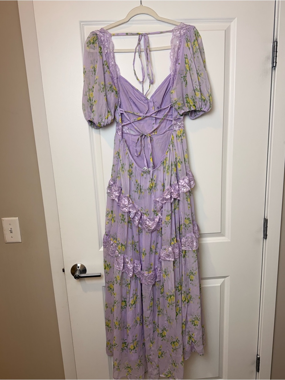 ASOS DESIGN Open Back Lace Insert Midi Tea Dress in Lilac Ditsy Floral US 6 - Picture 8 of 13